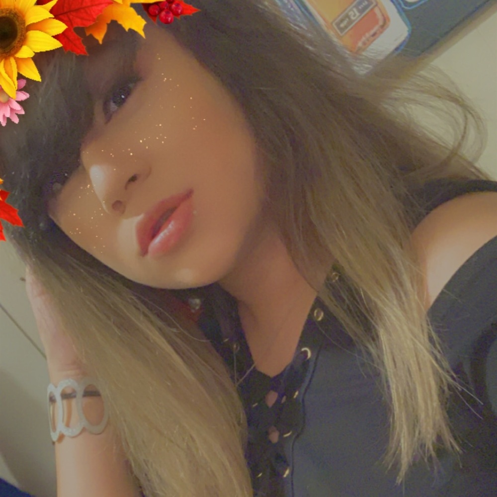 Meet your Posher, Mercedes